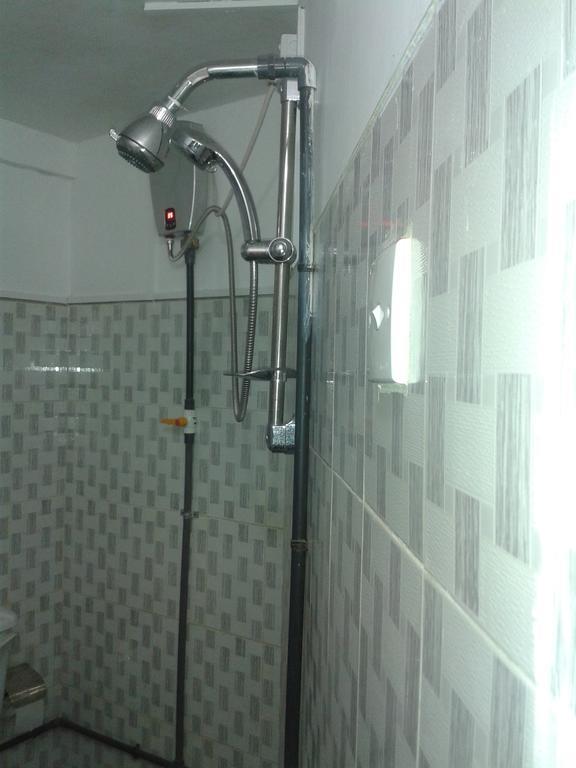 Luxman Guest House Polonnâruvâ Extérieur photo